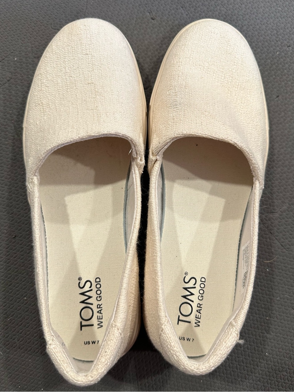 Toms Kameron Slip - on Comfort Sneaker size 7